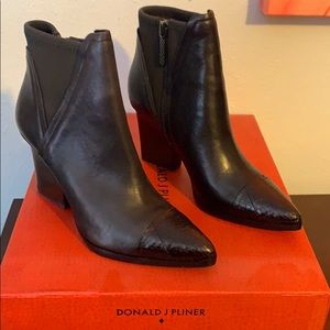 Donald Pliner Vaughn Chocolate Florentine Boots